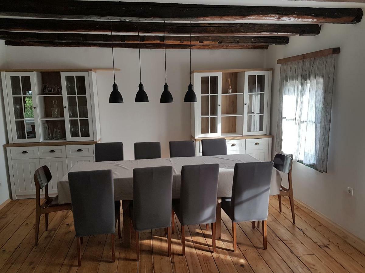 Brandy House Hedonica *